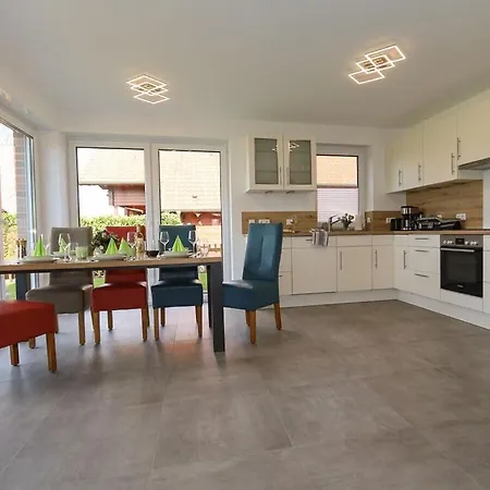 Holiday home Marinapark 147 Modern Retreat